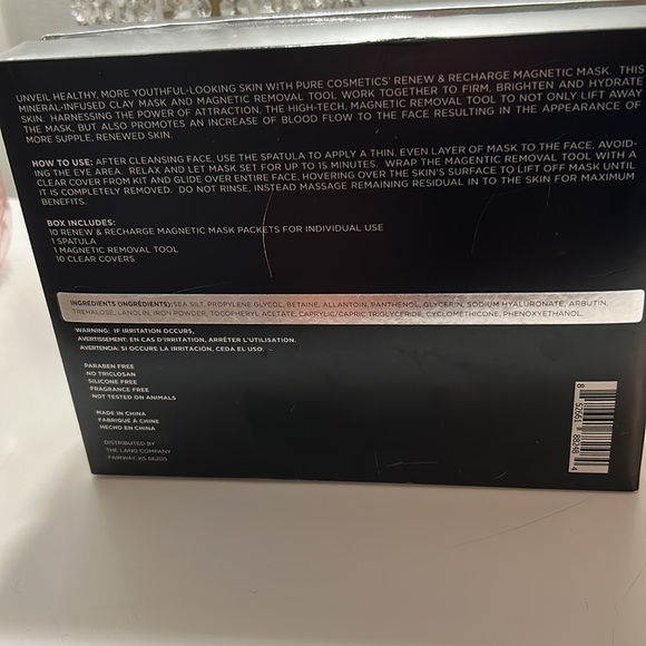 Our cosmetics recharge renew - Picture 3 of 3